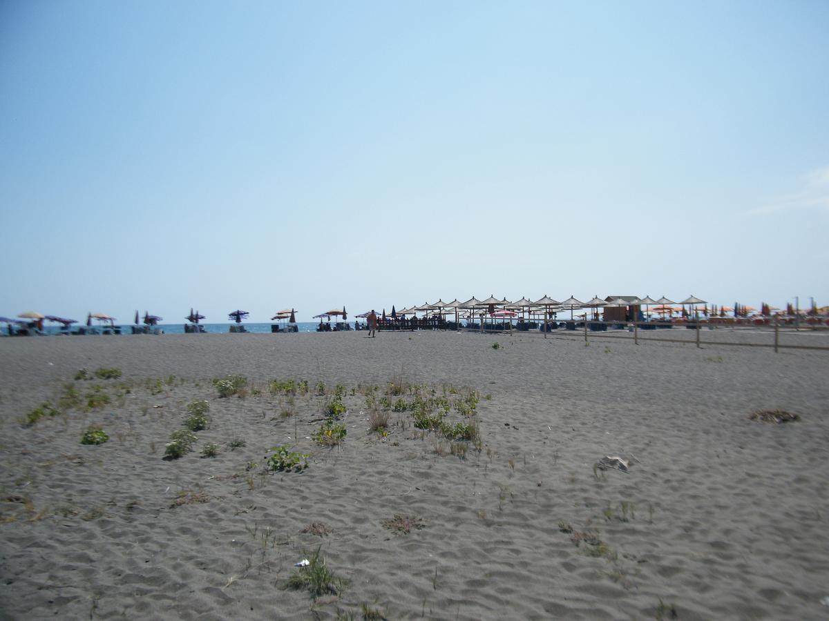 Hotel Aquarius Velipojë Dış mekan fotoğraf